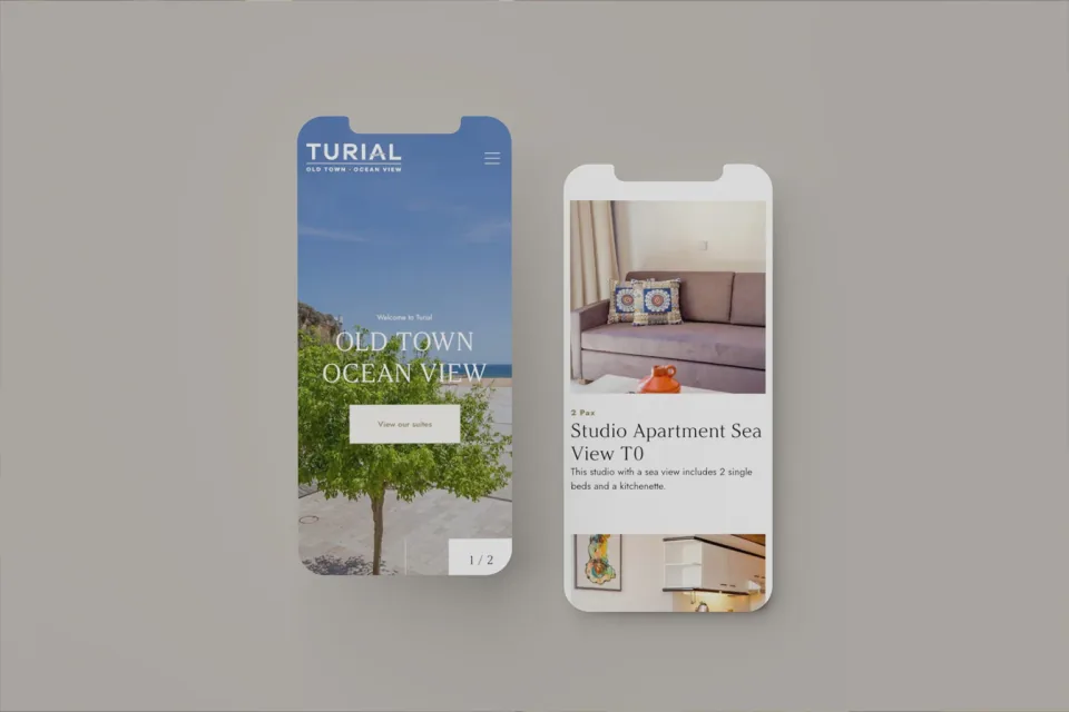 Website Turial Ocean View em dispositivos móveis
